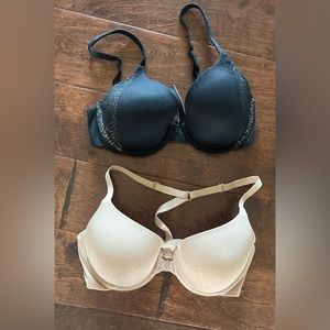 Lot of 2 Victoria Secret underwire bras 32D 34D